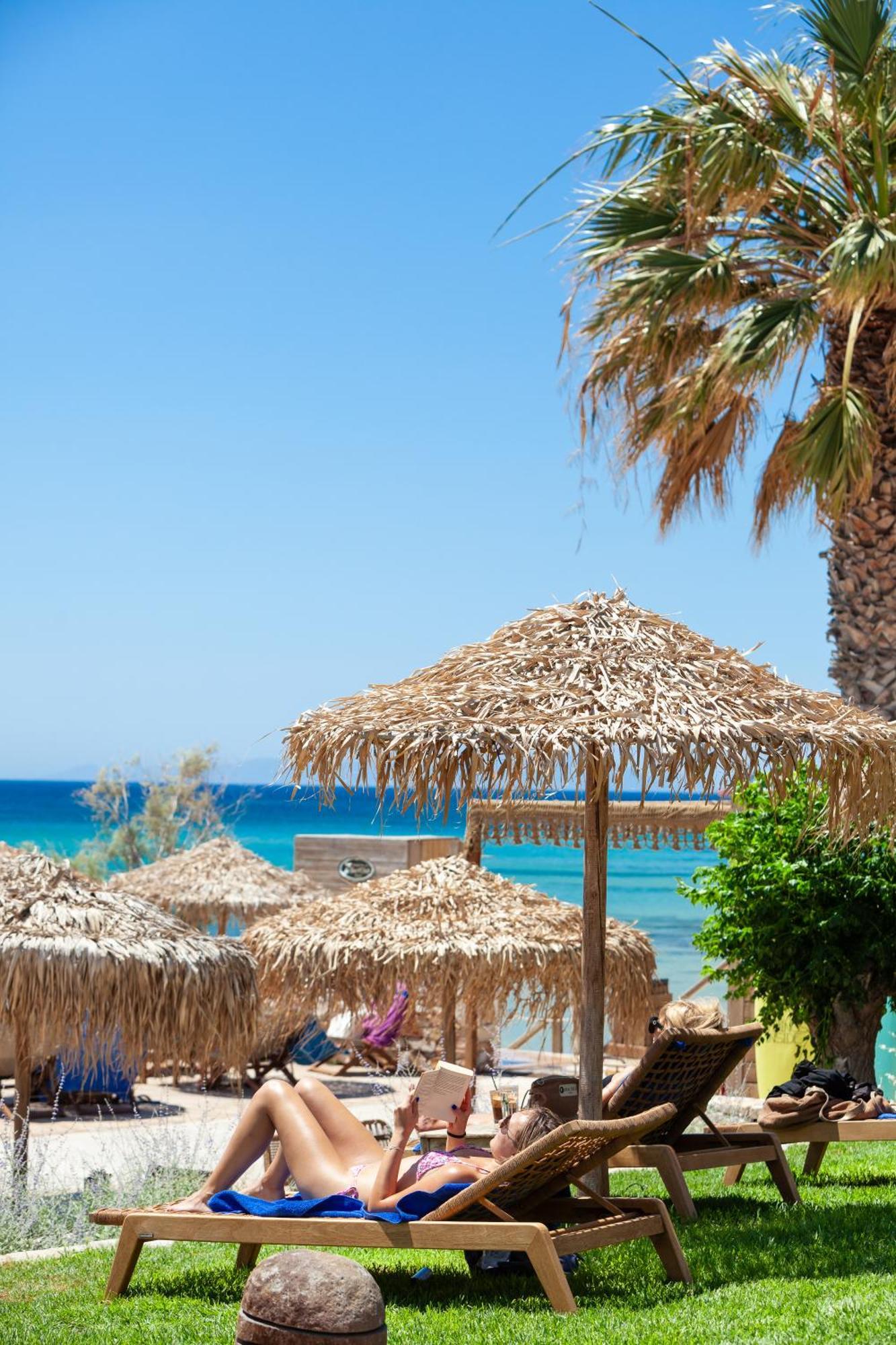 Golden Beach Hotel Chrisi Akti  Esterno foto